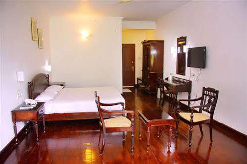 Oak Field Resort Munnar Exterior photo